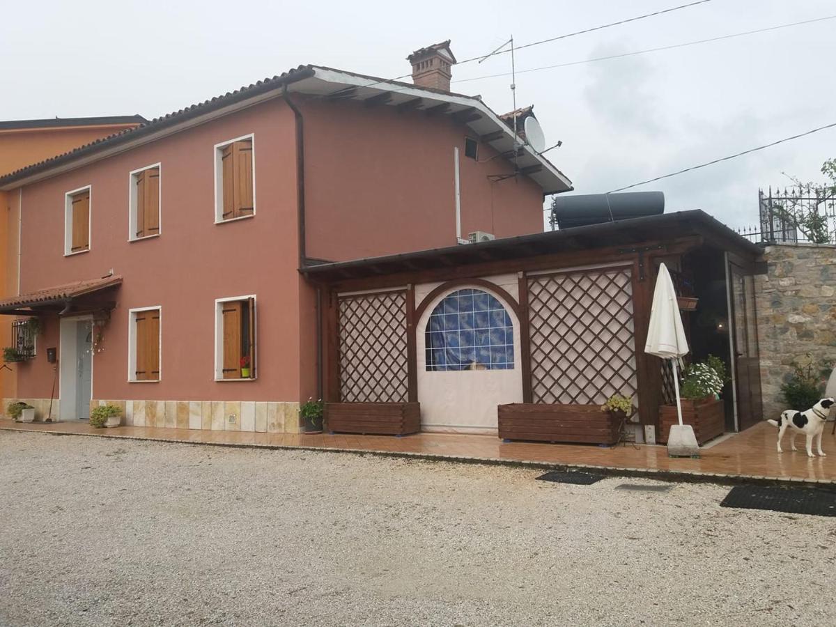 La Vigna Fiorita B&B Tarzo Exteriör bild
